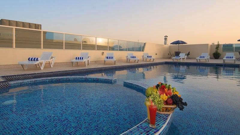 Arabian Suites Дубай Экстерьер фото
